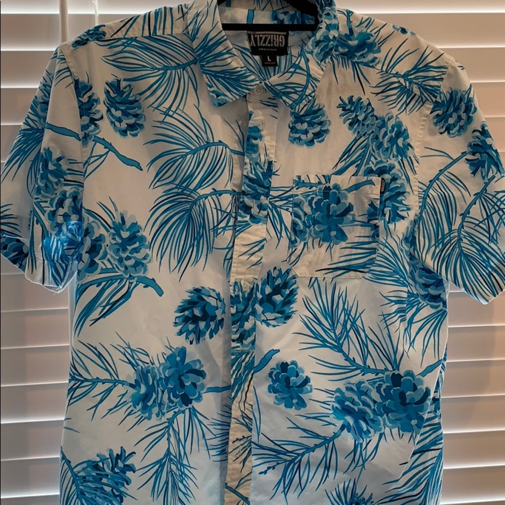 Grizzly griptap short sleeve Hawaiian shirt